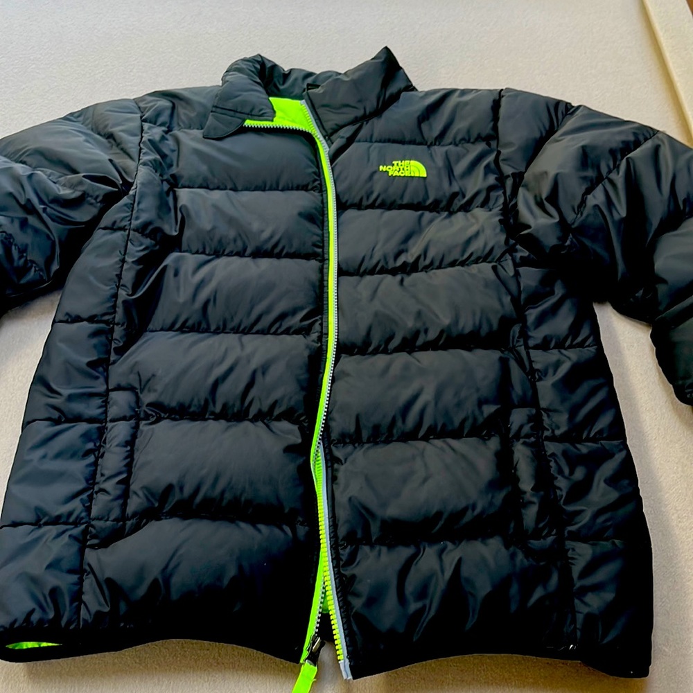 Like new The North Face boys winter jacket